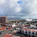 Holiday Inn Express & Suites - Ensenada Centro By Ihg
