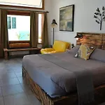 Casa De Huespedes Tuga
