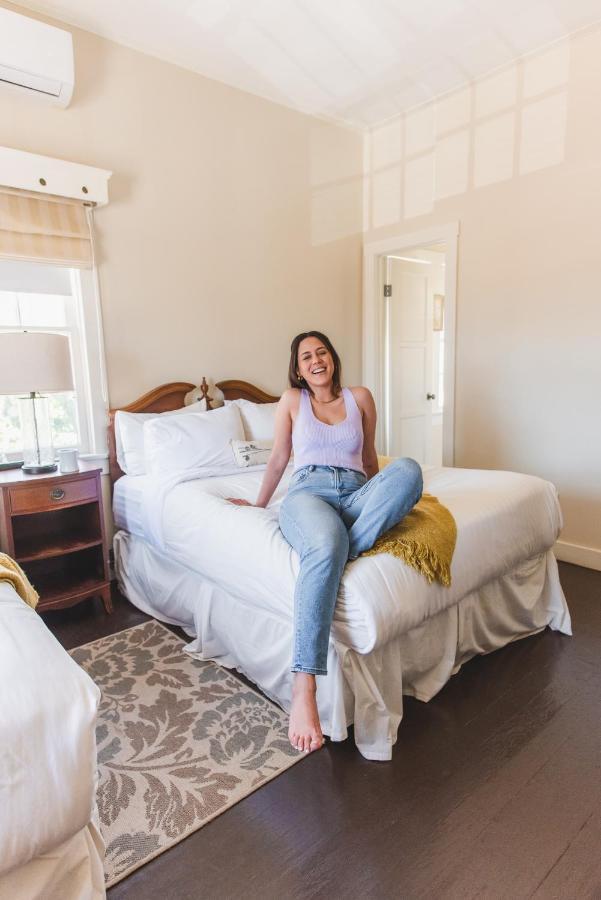 Bed & Breakfast La De Adelina 3*