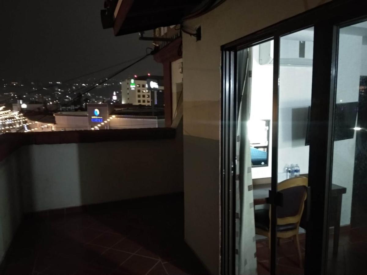 Mision Santa Isabel Hotel *