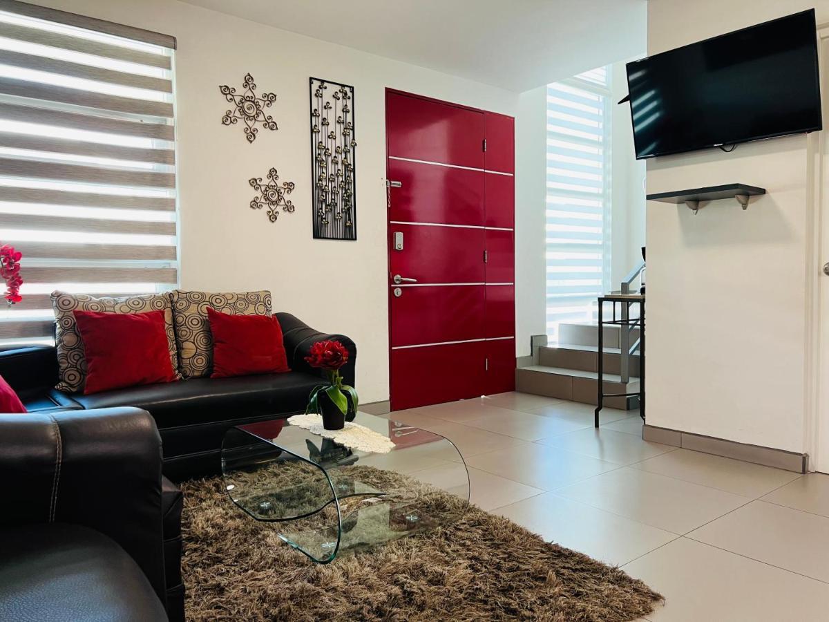 Holiday home Modern Two-story House Ensenada