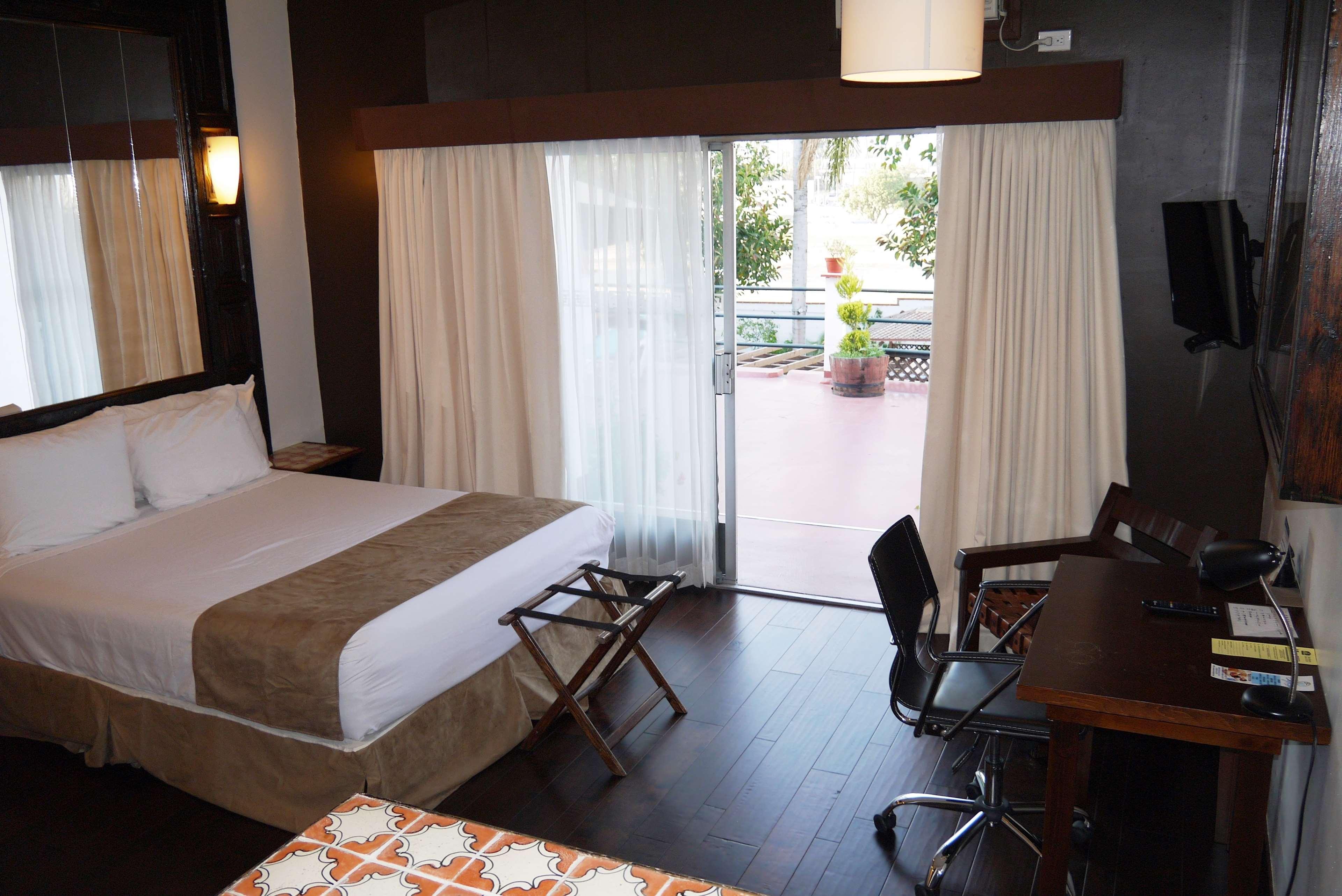 Western El Cid Hotel 3*