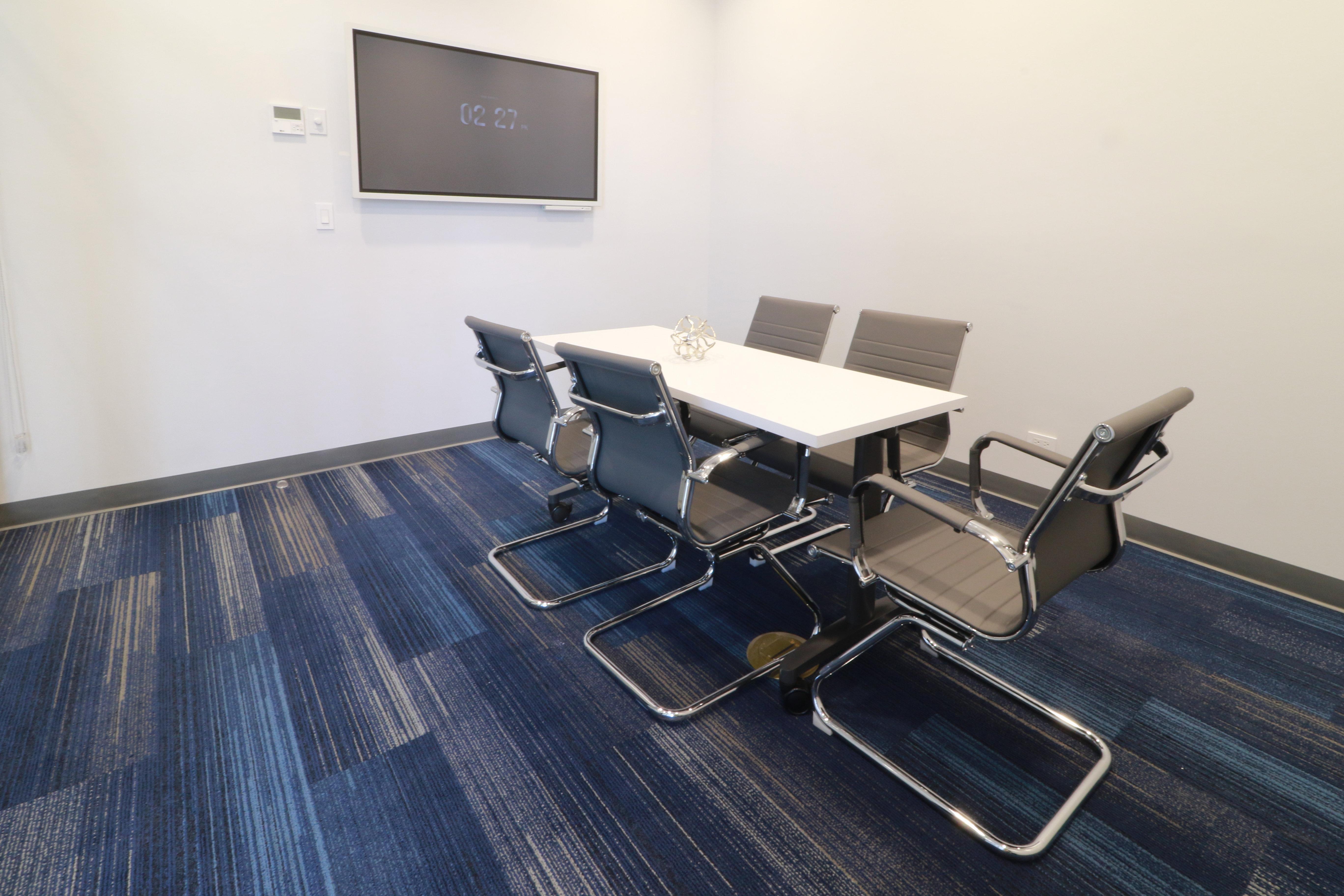 Hotel Express & - Centro By Ihg 3*