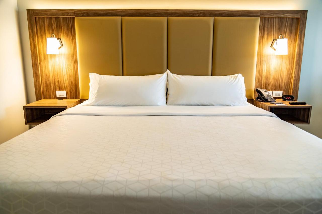 Express & - Centro By Ihg 3* Ensenada