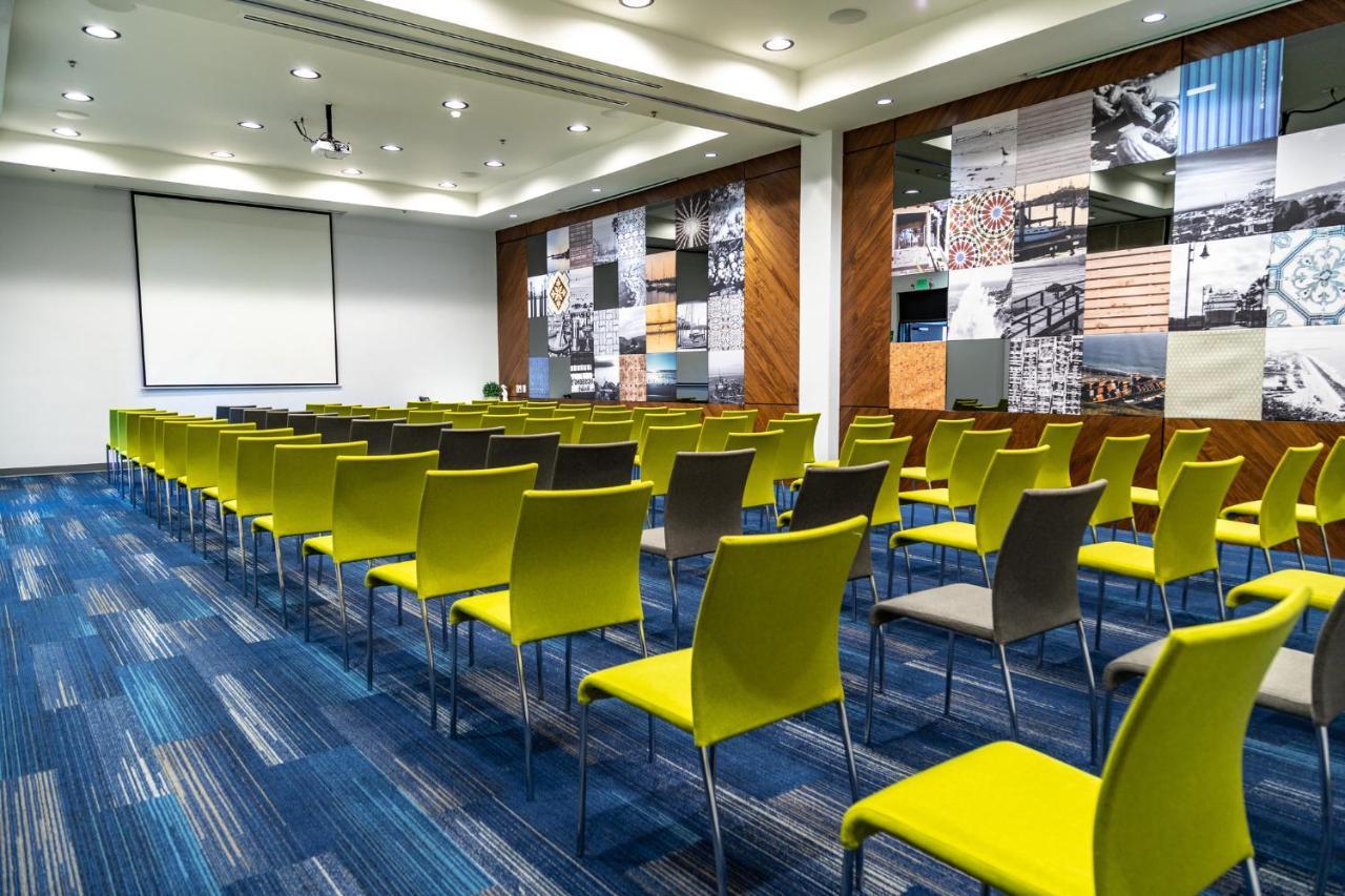 Express & - Centro By Ihg