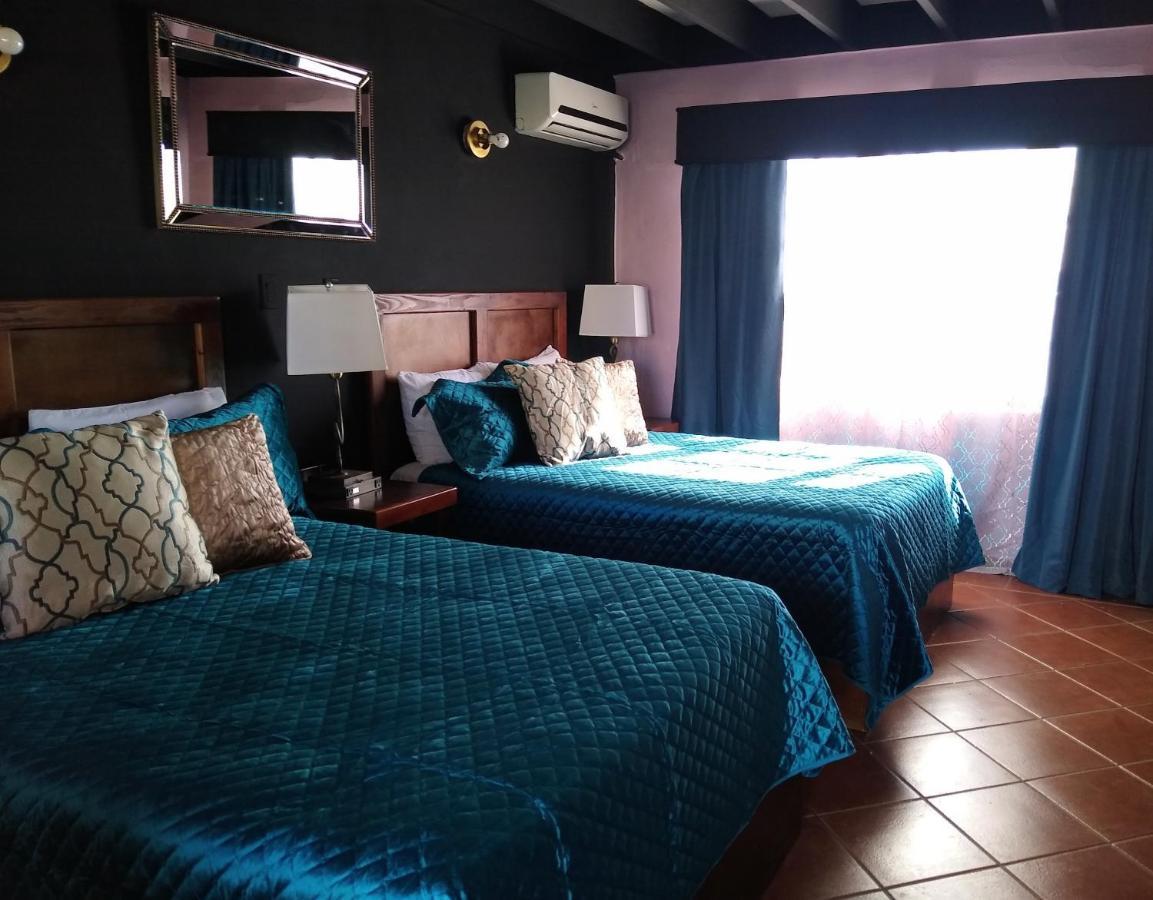 Mision Santa Isabel Hotel *