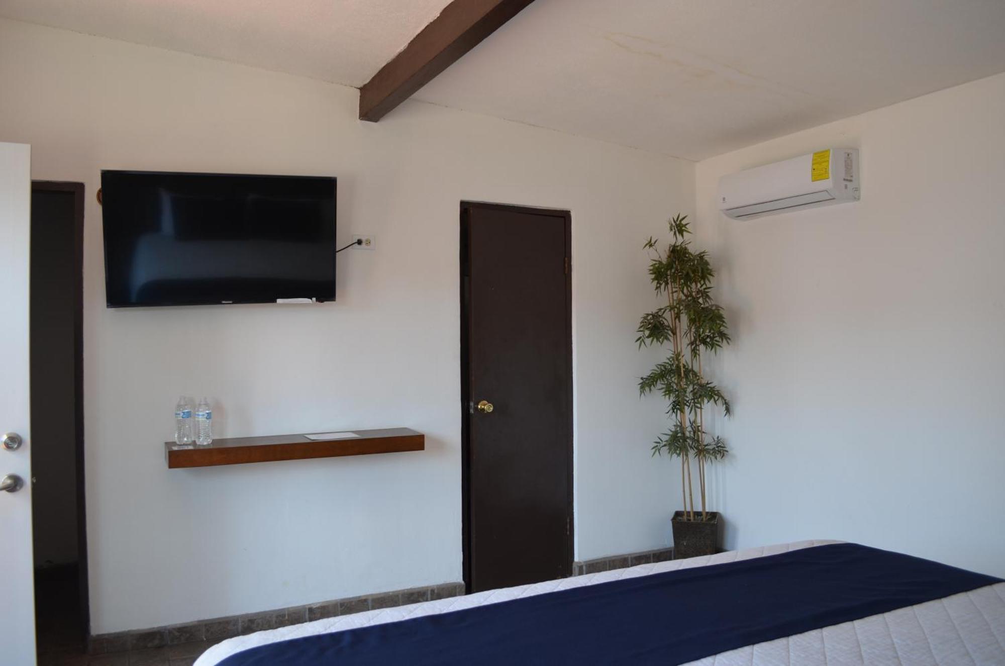 Hotel Casa Petri Ensenada