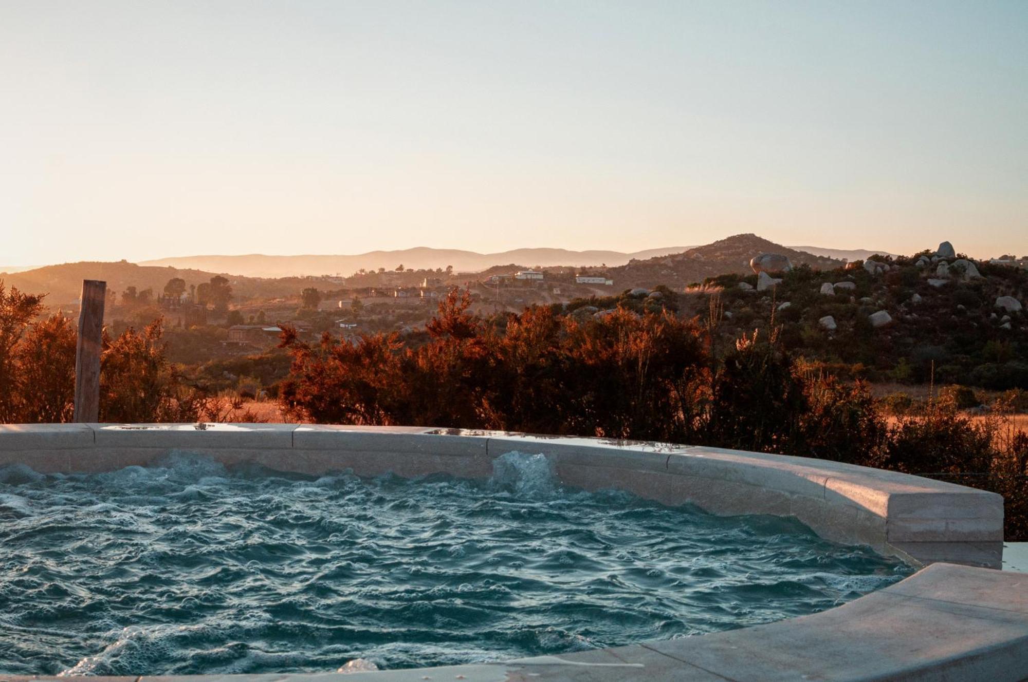 Glamping Valle De Guadalupe With Private Bathrooms By Yuma * Ensenada