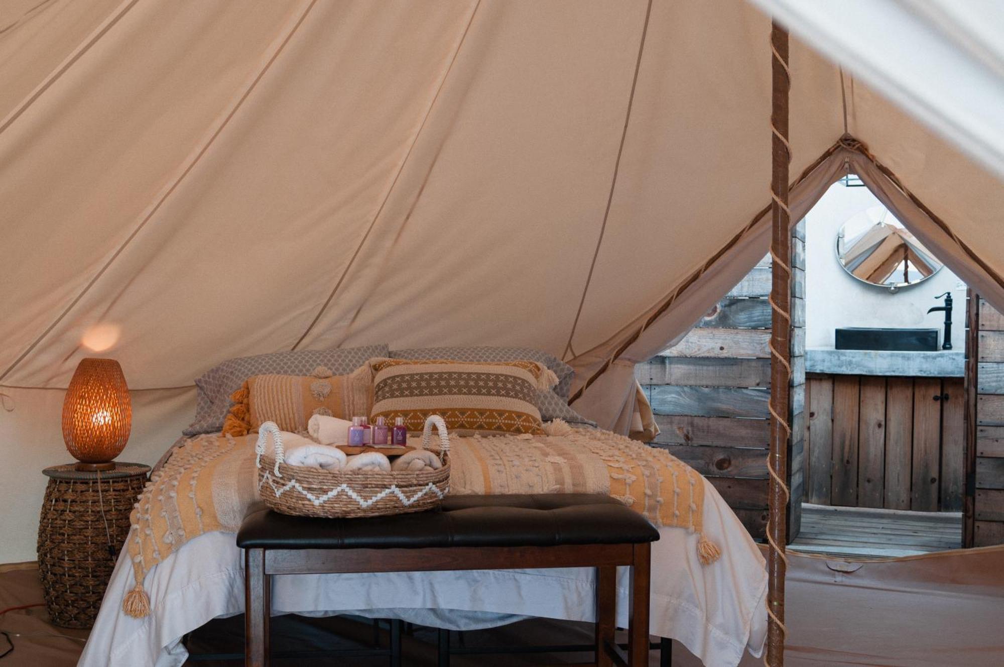 Campo de lujo Glamping Valle De Guadalupe With Private Bathrooms By Yuma *