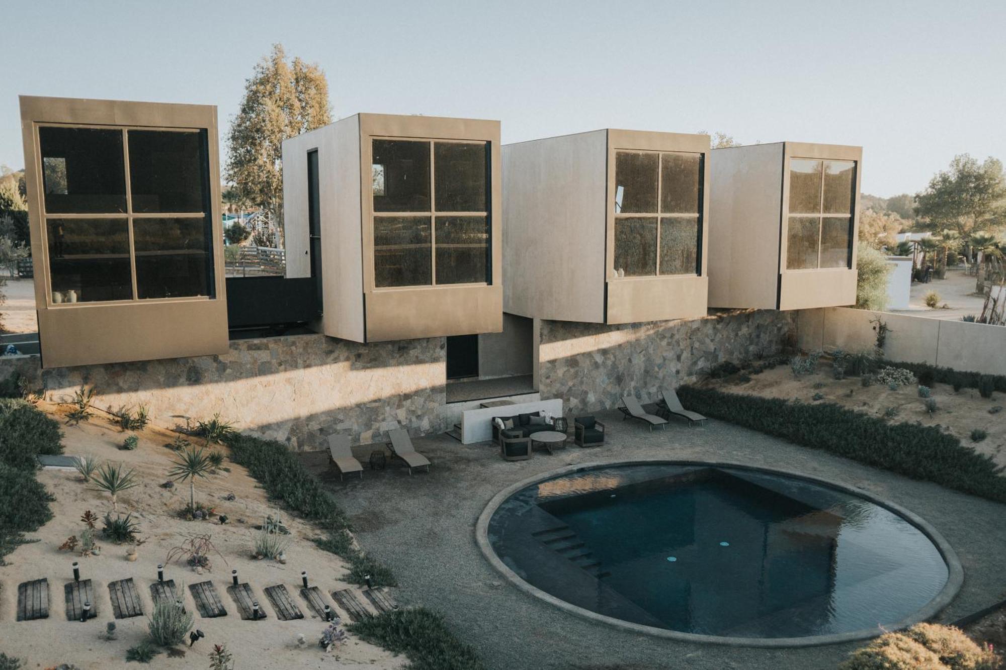 Dolmen Boutique Hotel 5*
