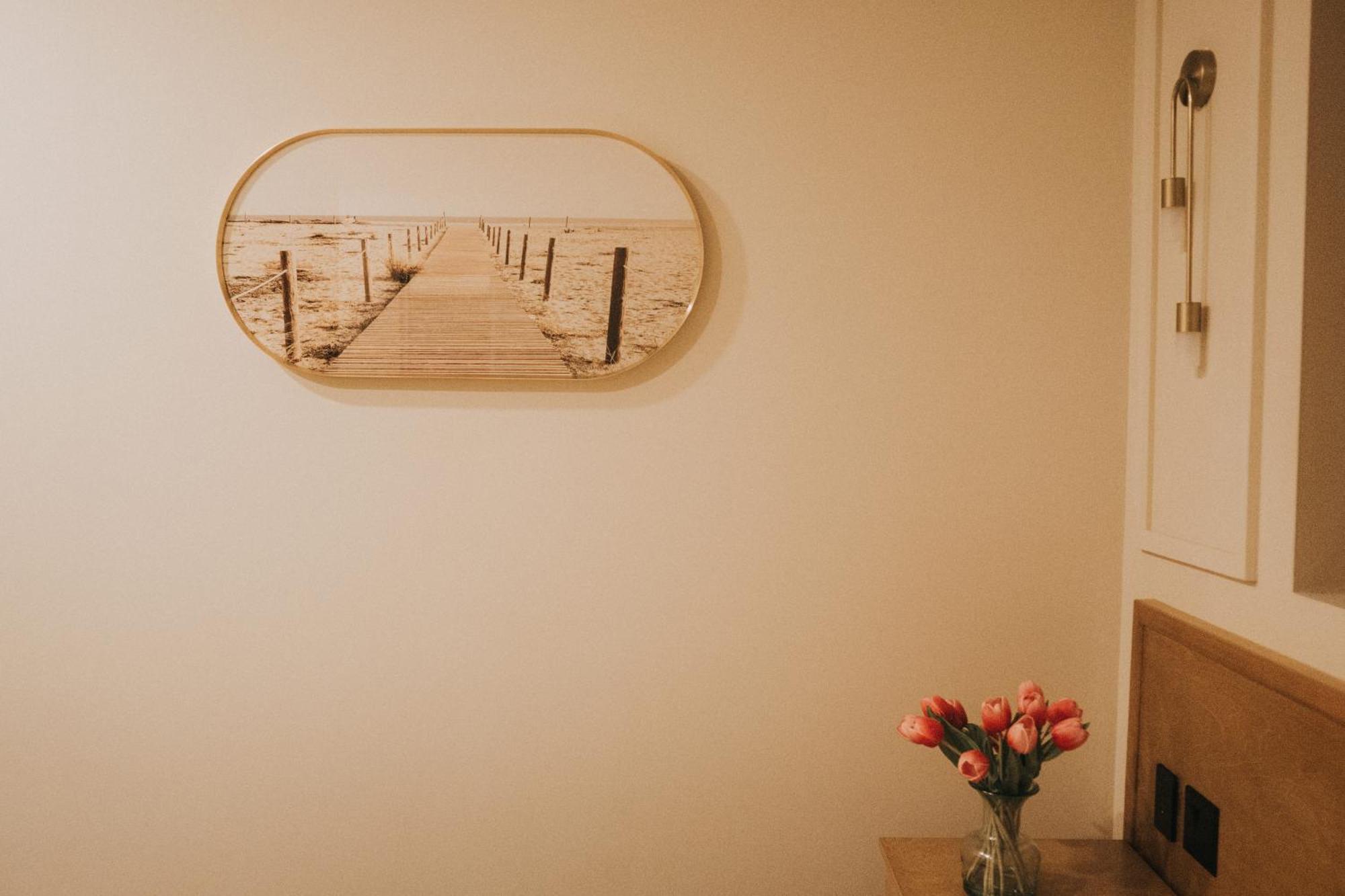 Jules & Laurent Contemporaneo * Ensenada