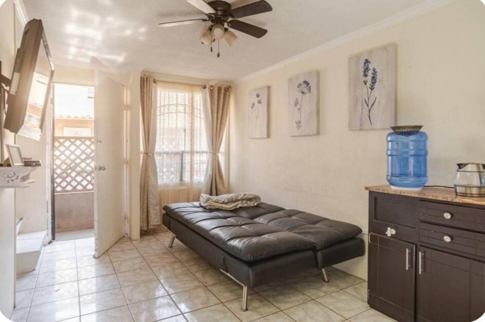 Mi Casita Bonita, Libre De Humo, Pet Friendly Holiday home Ensenada