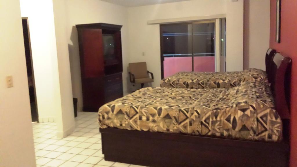 Hotel Bugambilias