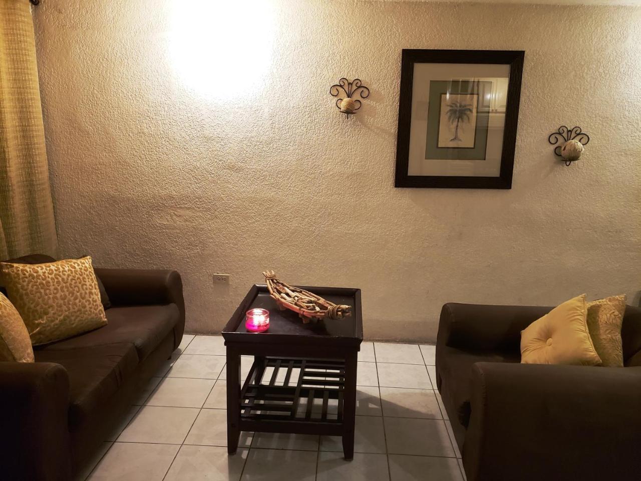 Ochoa's House Holiday home
