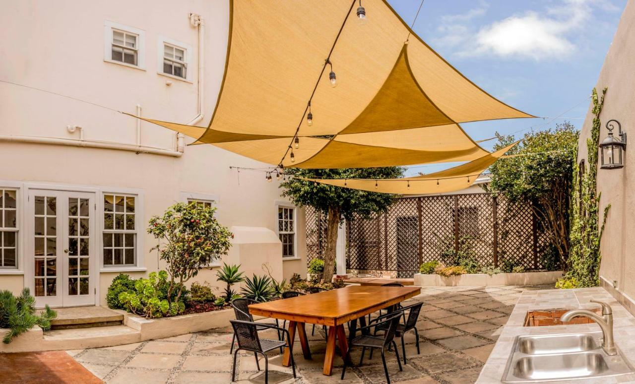 Bed & Breakfast La De Adelina Ensenada